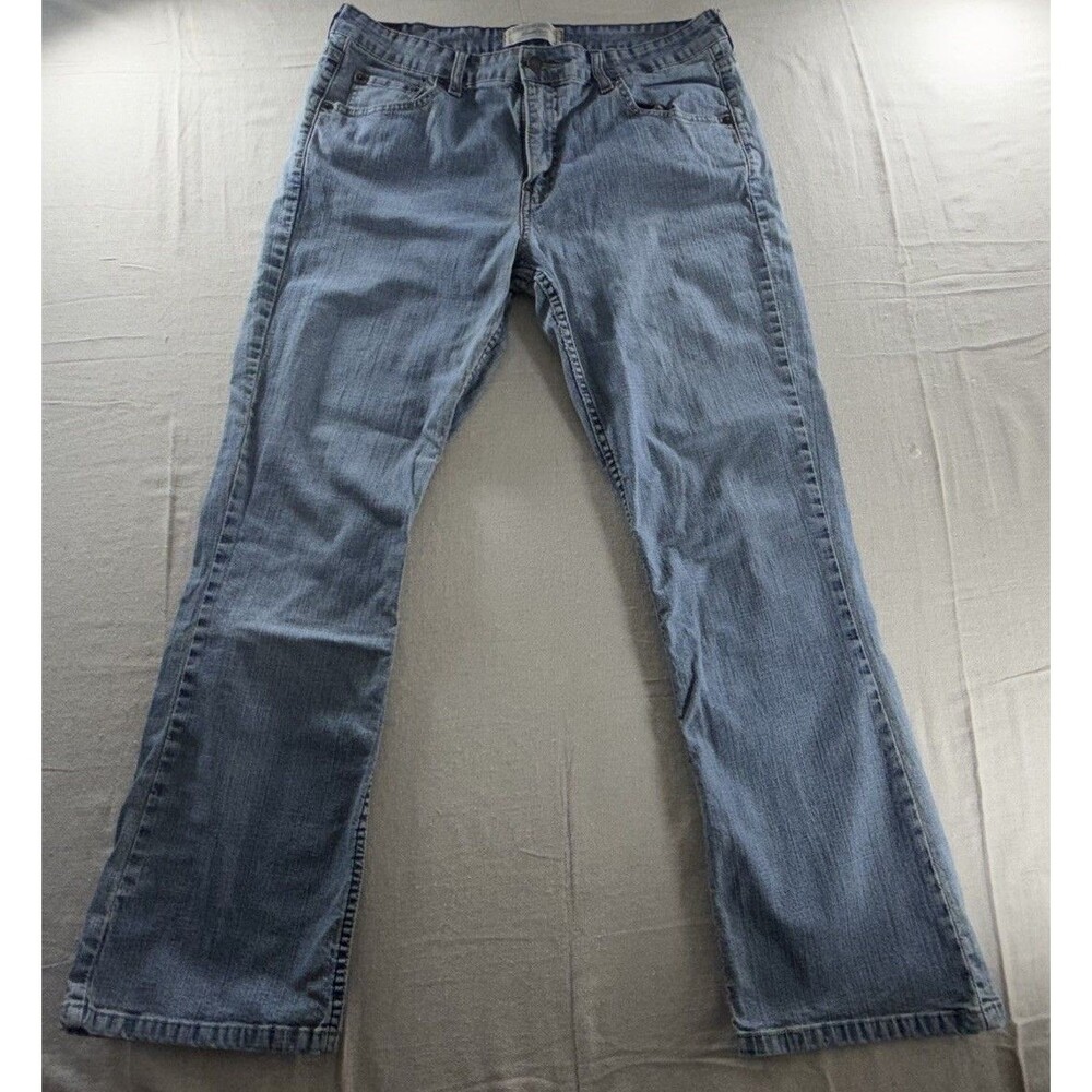 Levi Strauss Signature Low Rise Bootcut Jeans - Size 12S Short - Medium Wash